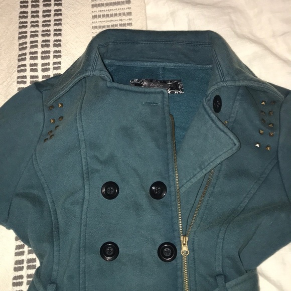Jacket - Picture 2 of 4